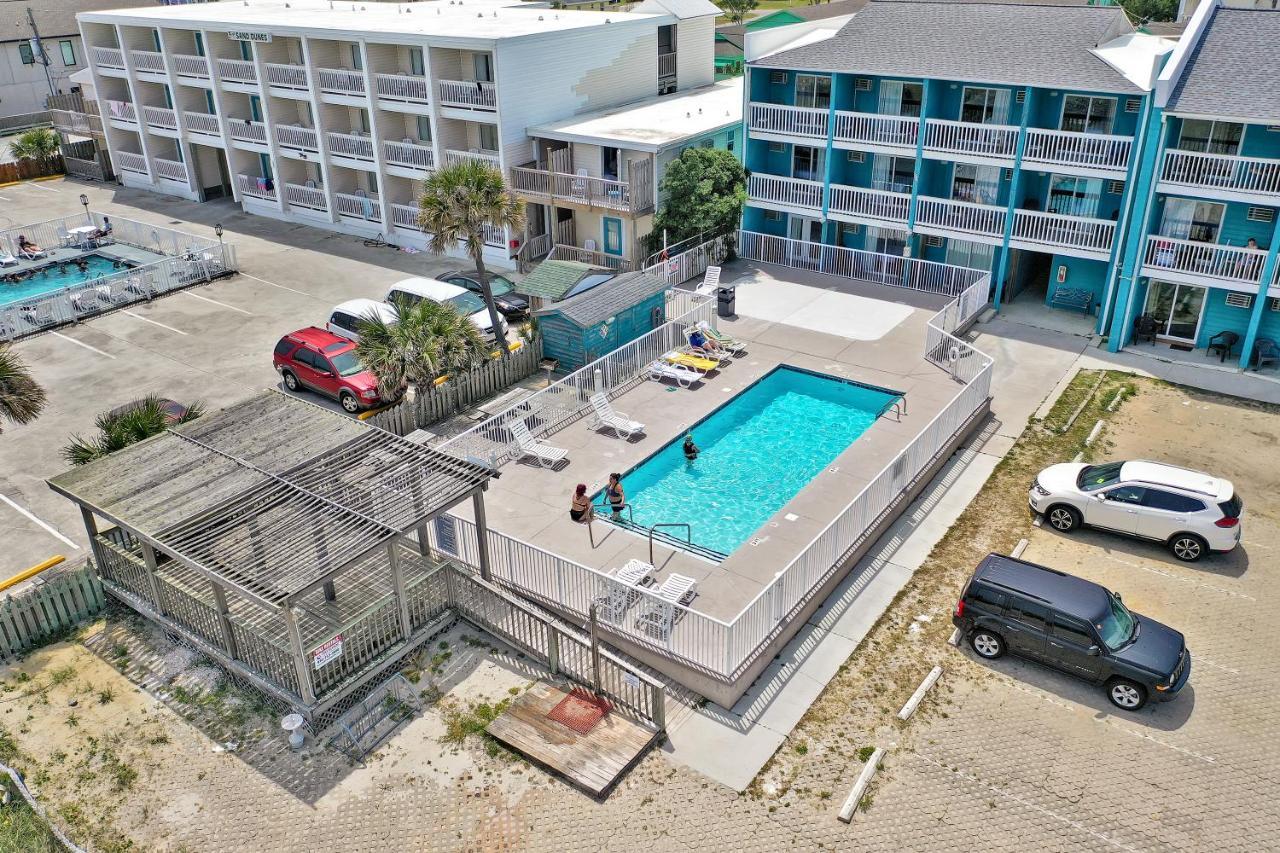 Admiral'S Quarters Motel Кюр Бийч Екстериор снимка